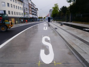 Fahrbahnmarkierung Friedrich-Verleger-Straße (3)