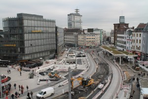 Neues Baufeld bei Fußgängerüberführung (1)